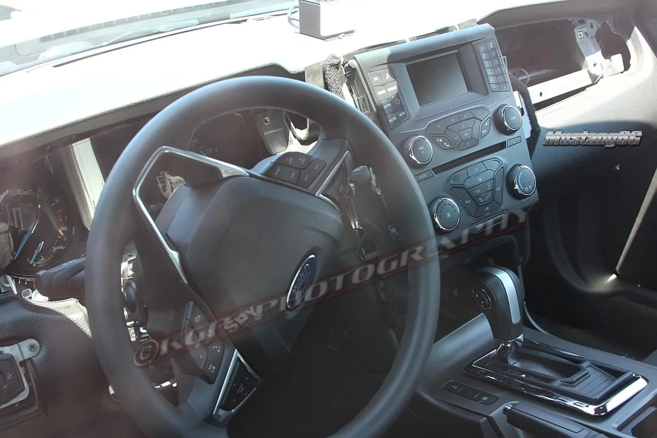 2015stang.interior1.kgp.ed.webp