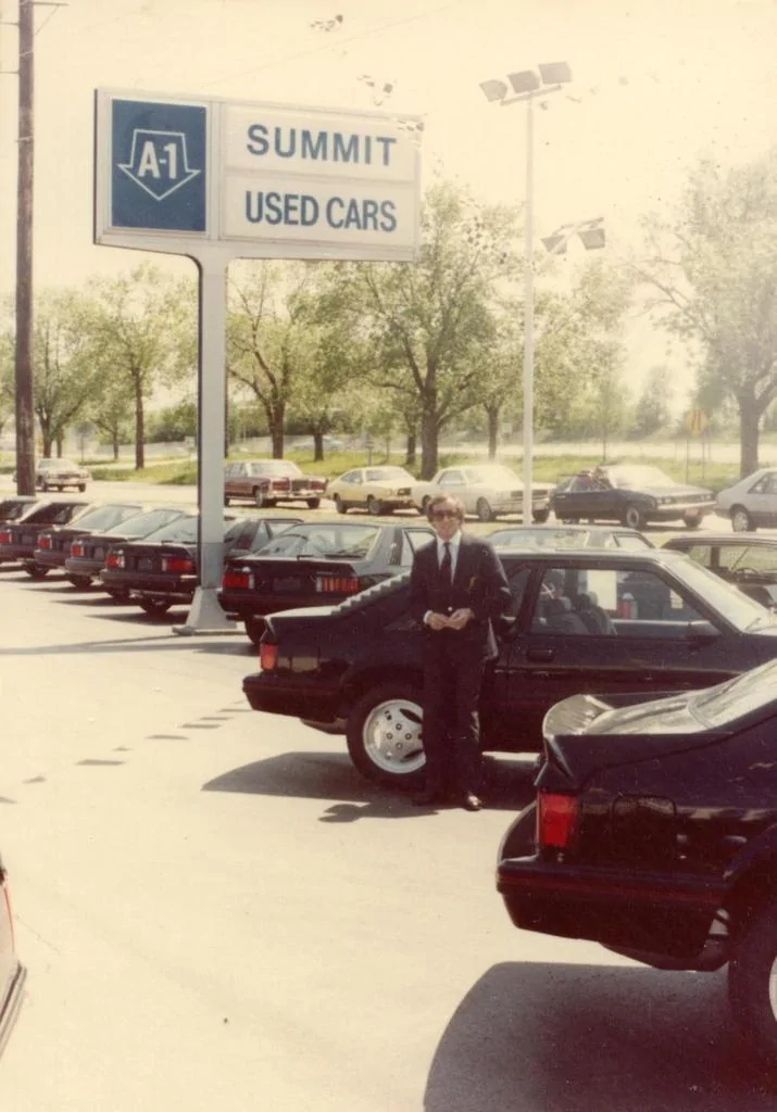 ford summit dealer lot.webp