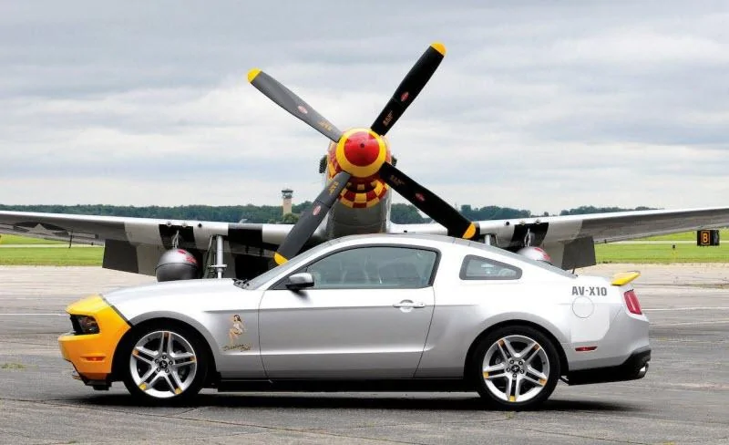 2010-ford-mustang-and-p51-mustang-photo-304938-s-1280x782.webp