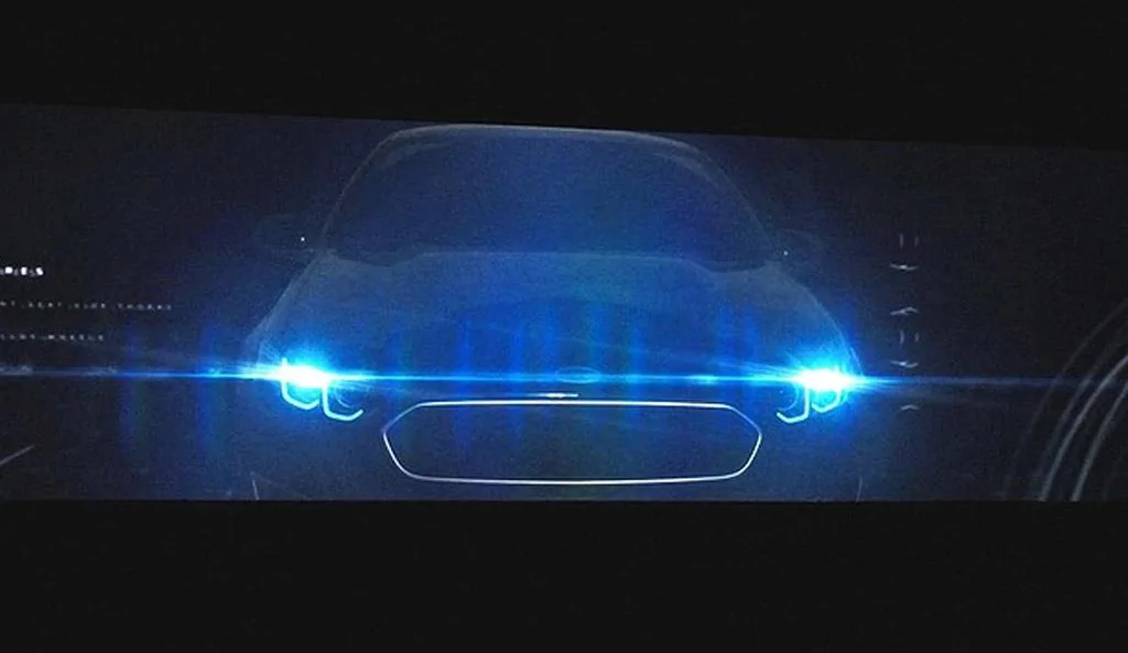 teaser-for-2014-ford-falcon--image-drive_100436628_l.webp
