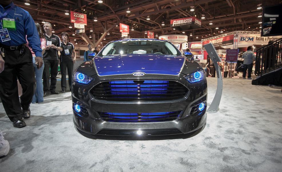 2013-ford-fusion-titanium-sport-touring-fusion-by-mrt-performance-photo-483566-s-986x603.jpg