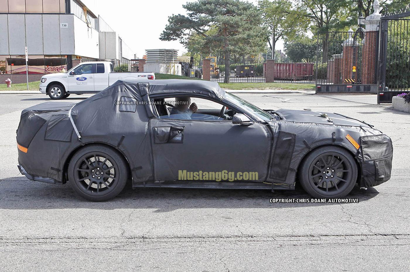 w_MustangSVT_cdauto_92613_1.jpg