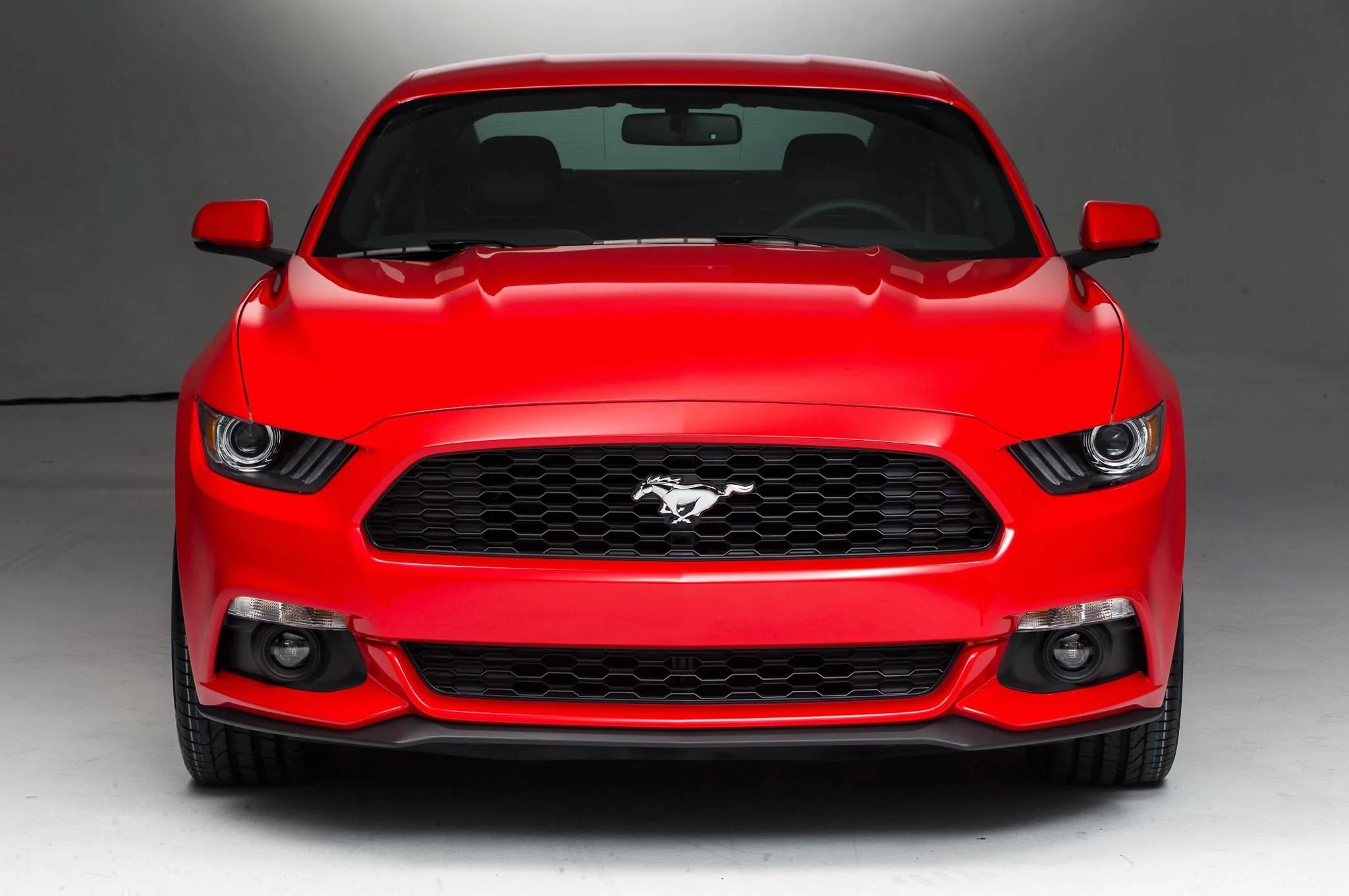 2015mustang2.webp