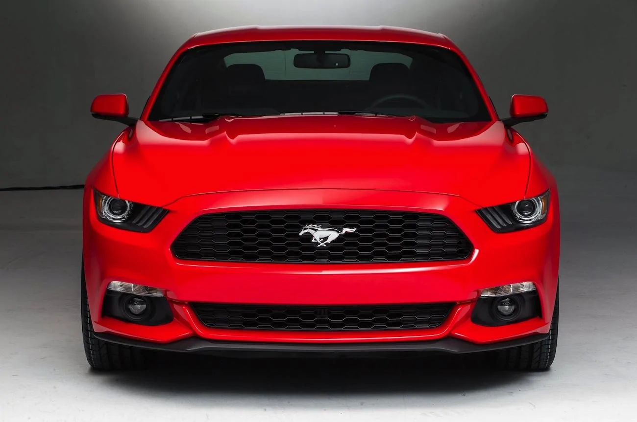 2015mustang18.webp