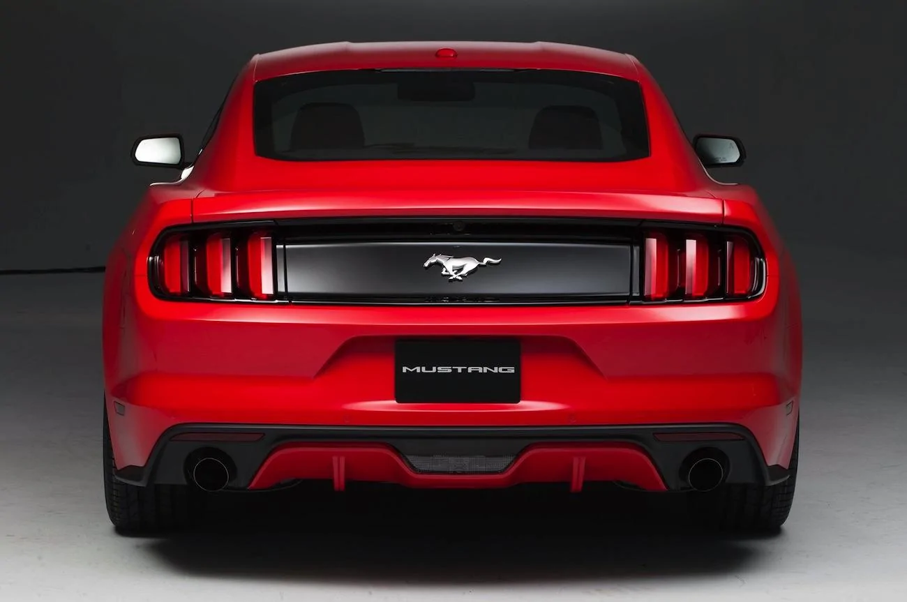 2015mustang19.webp