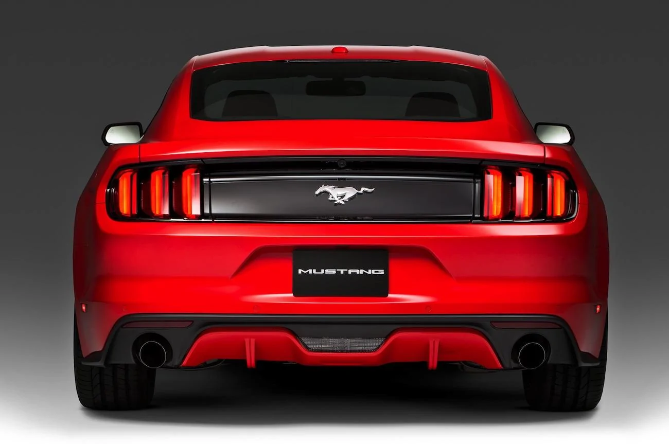2015mustang29.webp