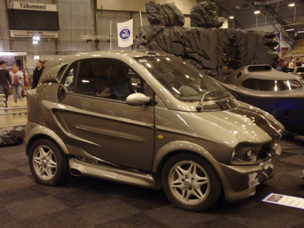 200x Smart Eleanor GT-50%_2.webp