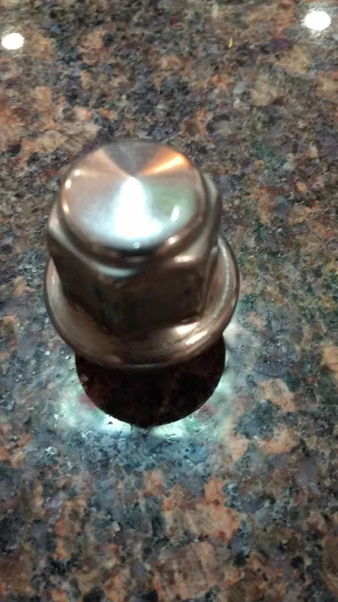 mustang lug nut.webp