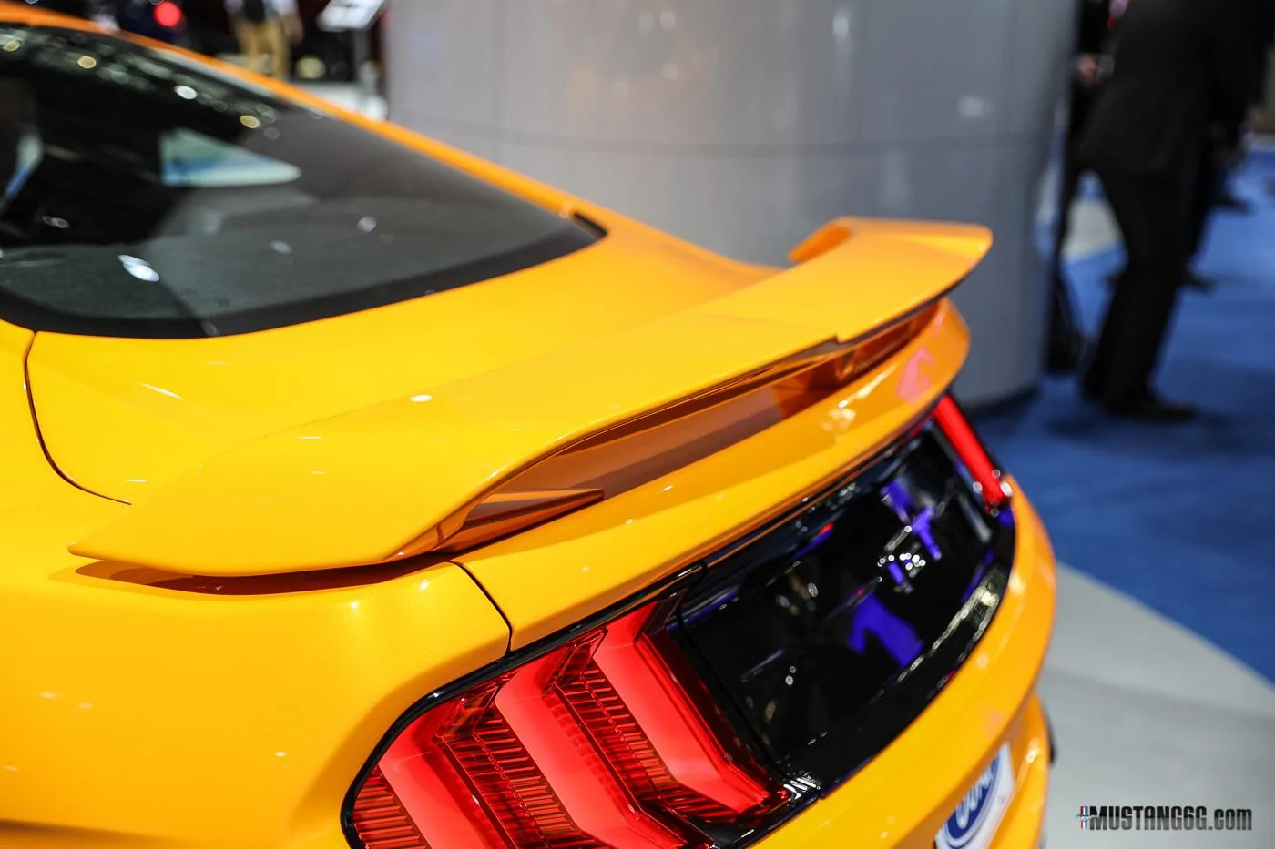2018-Ford-Mustang-GT-NYIAS-10.webp