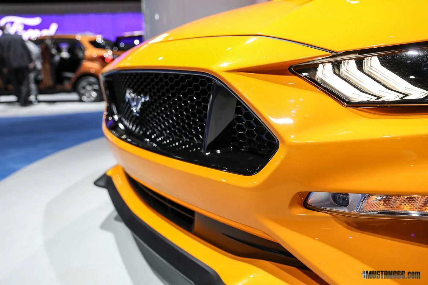 2018-Ford-Mustang-GT-NYIAS-21.webp