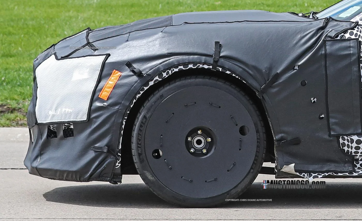 2019-Mustang-GT500-8.webp