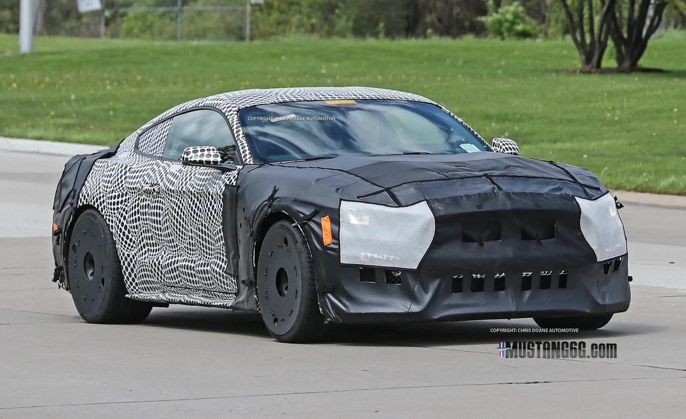 2019-Mustang-GT500-17.webp