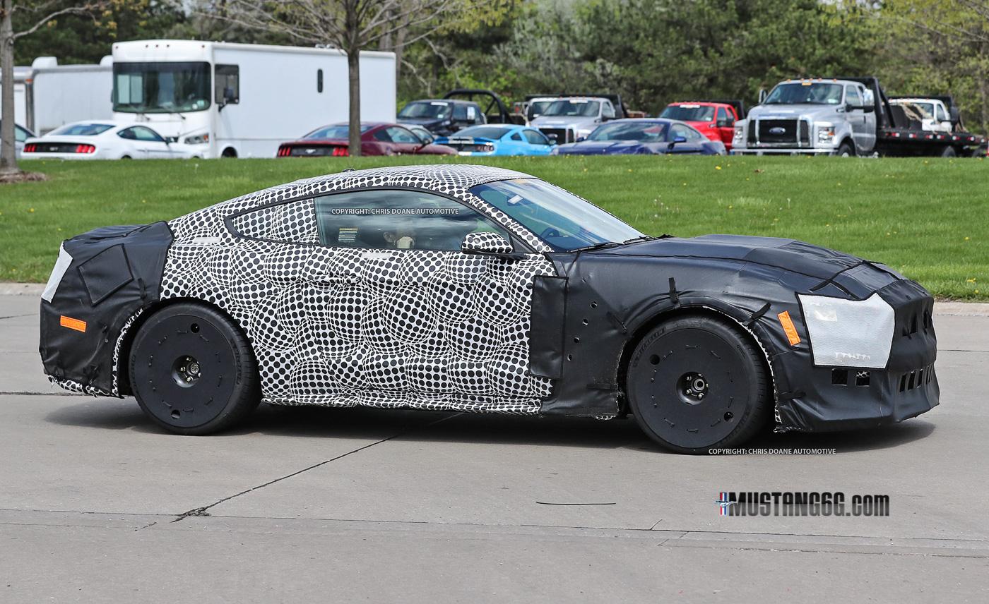 2019-Mustang-GT500-20.jpg