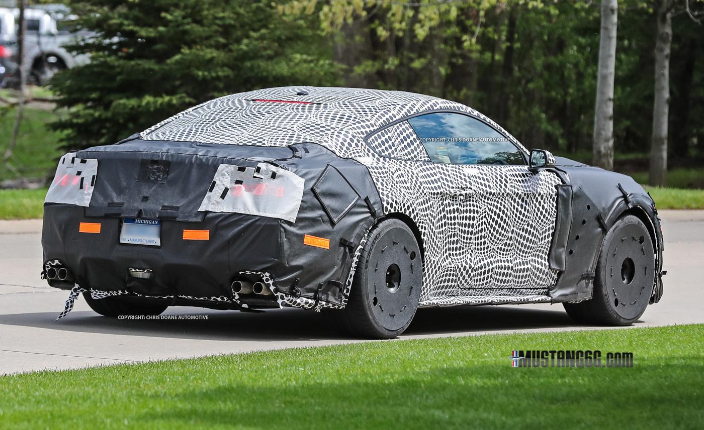 2019-Mustang-GT500-26.jpg