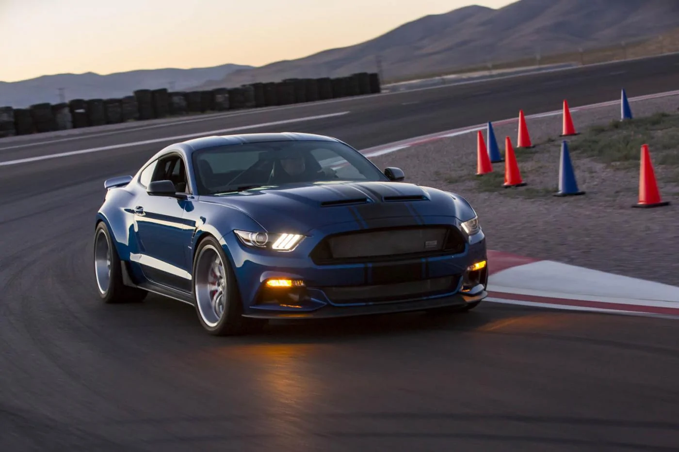 2017-Shelby-Super-Snake-5.webp