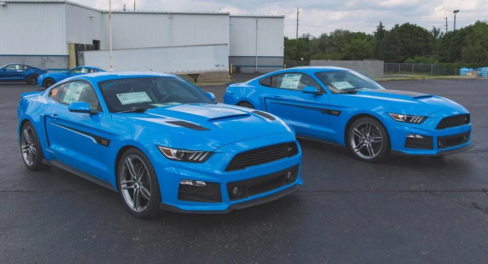 roush-grabber-blue-mustangs-11.webp