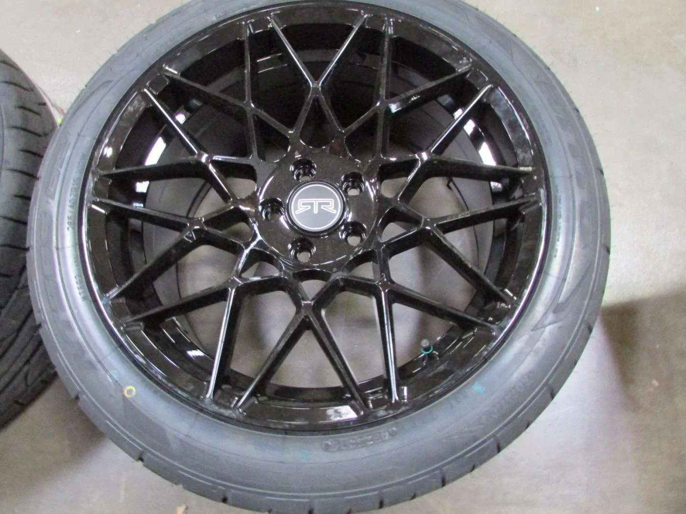 RTR Tech MeshThree.webp