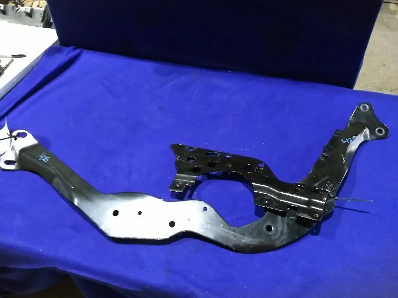 Factory GT Cowl Brace-2.webp