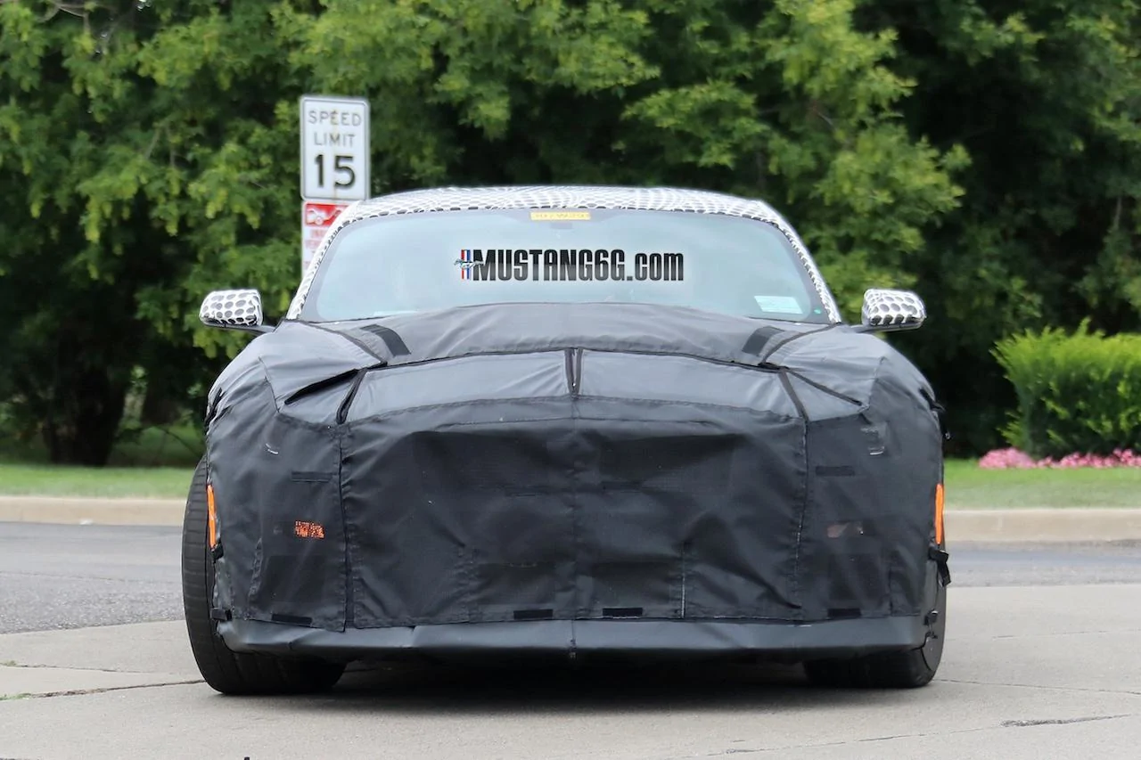 2019-GT500-Mustang-Porsche-GT3-Benchmark-6.webp