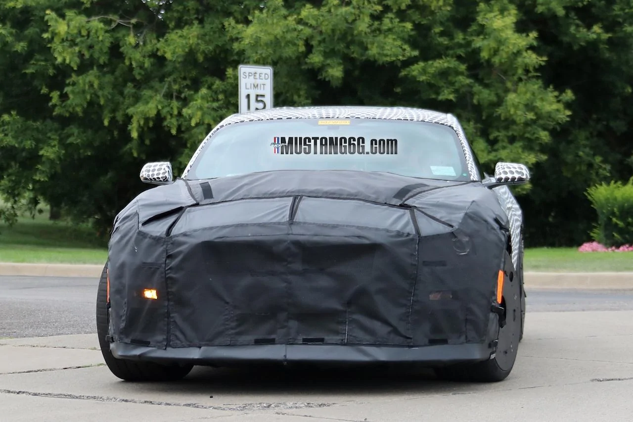 2019-GT500-Mustang-Porsche-GT3-Benchmark-7.webp