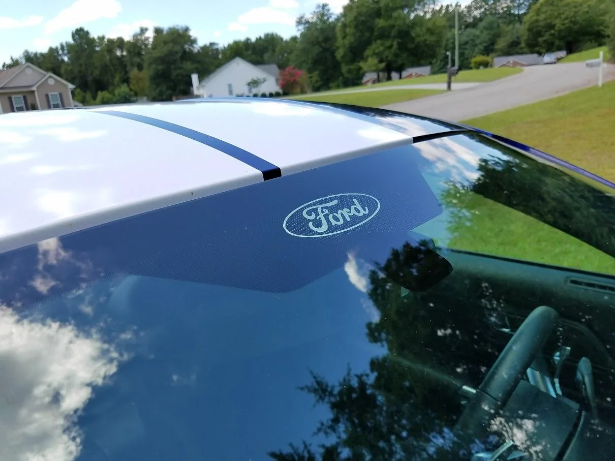 2015-ford-logo-windshield.webp