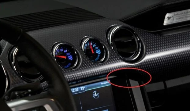 interior_PP gauges a.webp