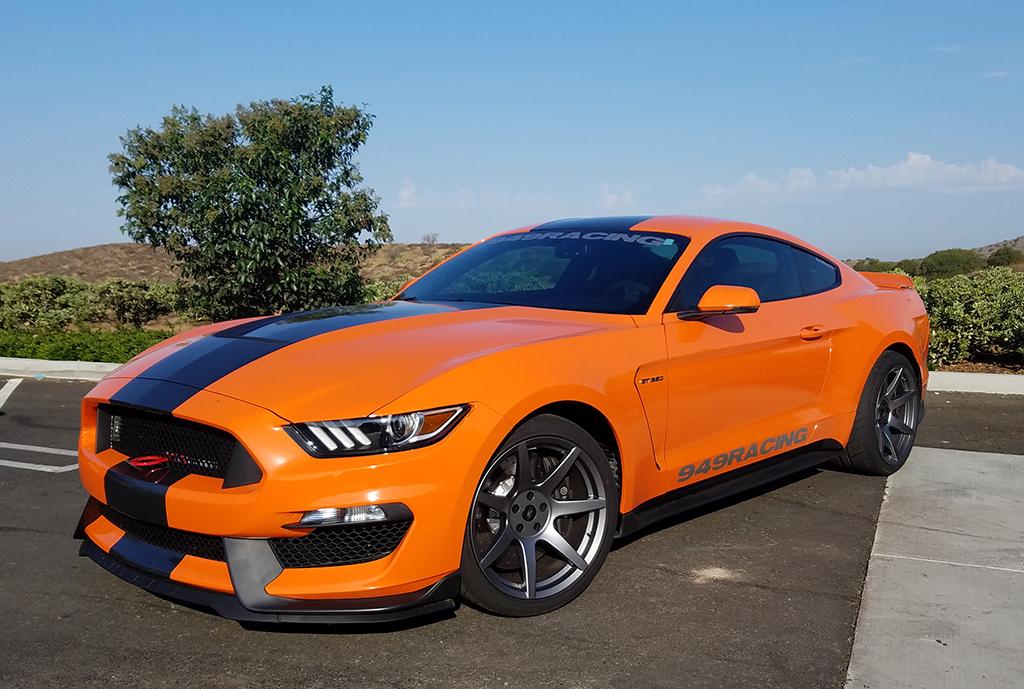 949Racing_GT350_Wrap_2.jpg