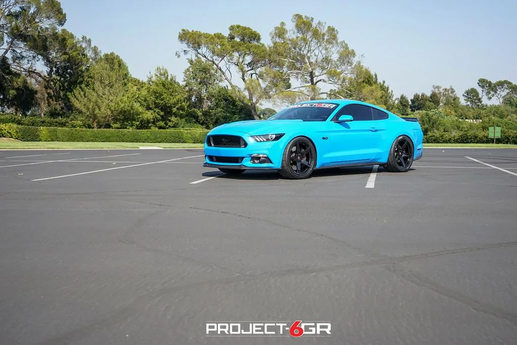 Project-6gr-wheels-gloss-black-13.webp