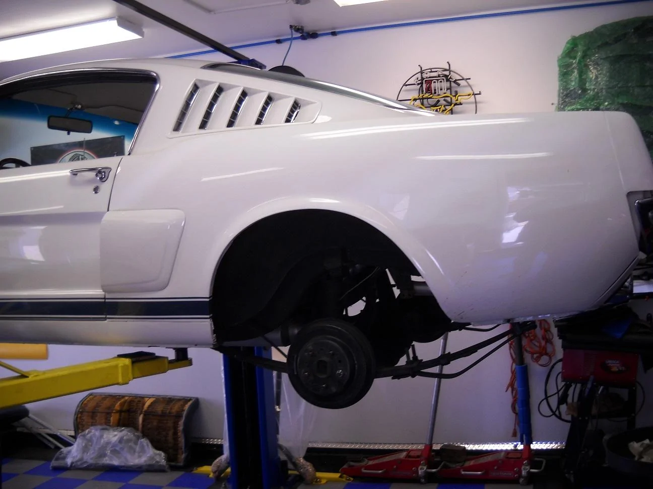 GT350 011.webp