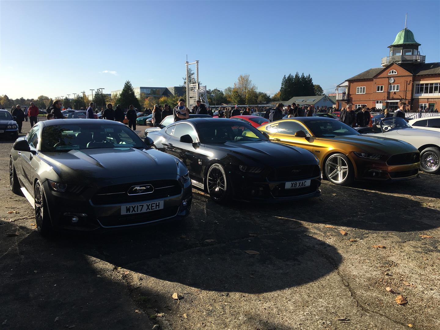 Brooklands breakfast Stangs 01.JPG