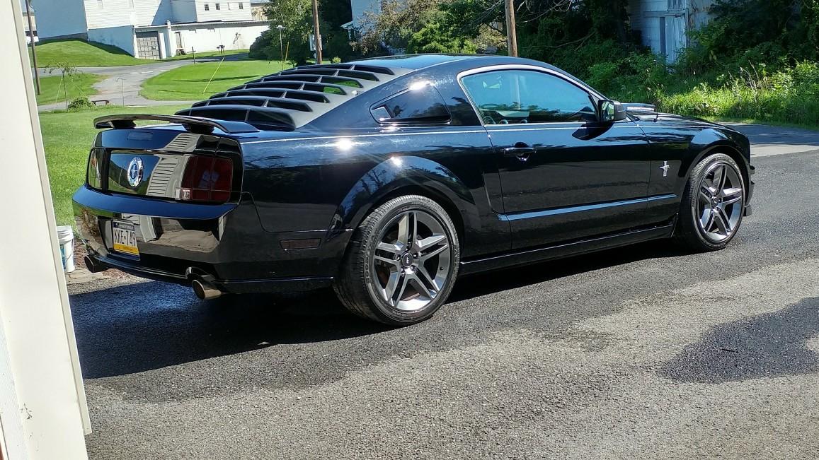 05mustang.jpg