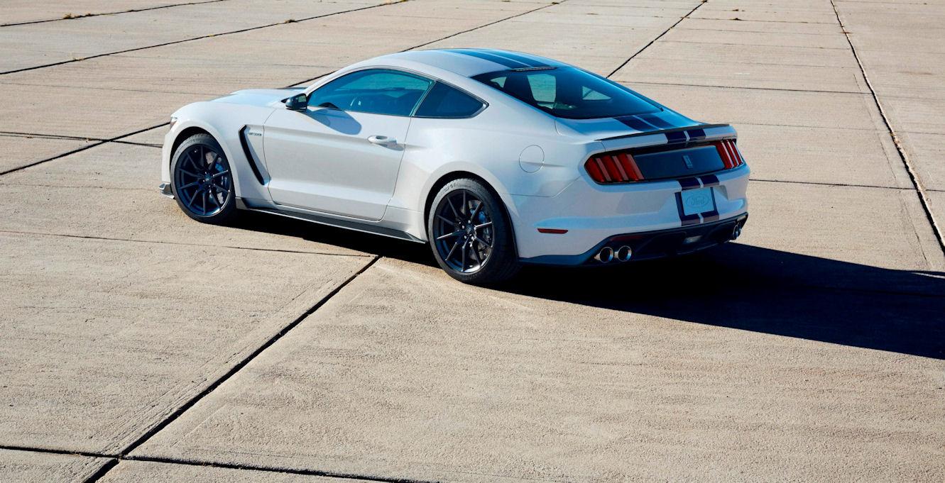 gt350_resize65_2.jpg