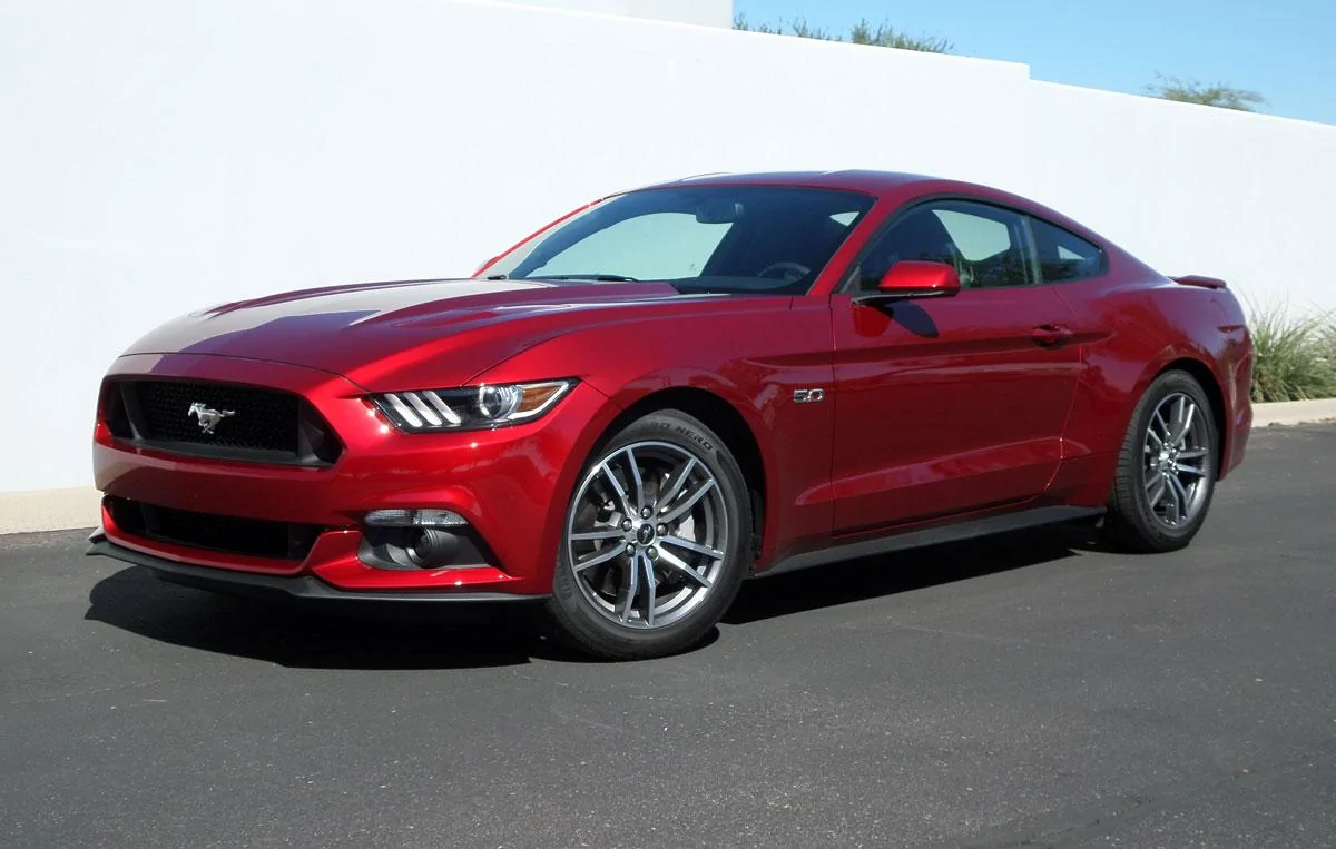 15-mustang-gt-6[1].webp