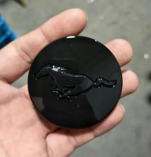 BlackoutPonyCenterCaps.webp
