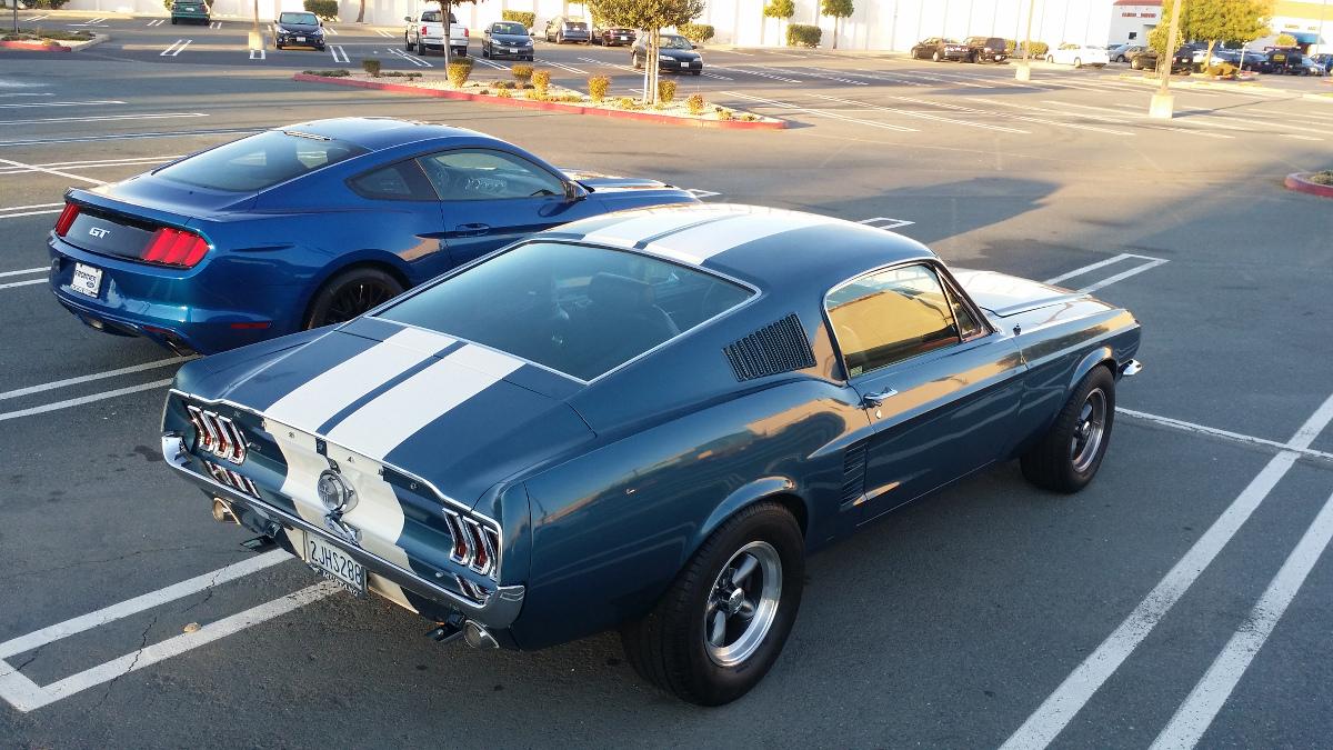 mustang-gt-02.jpg