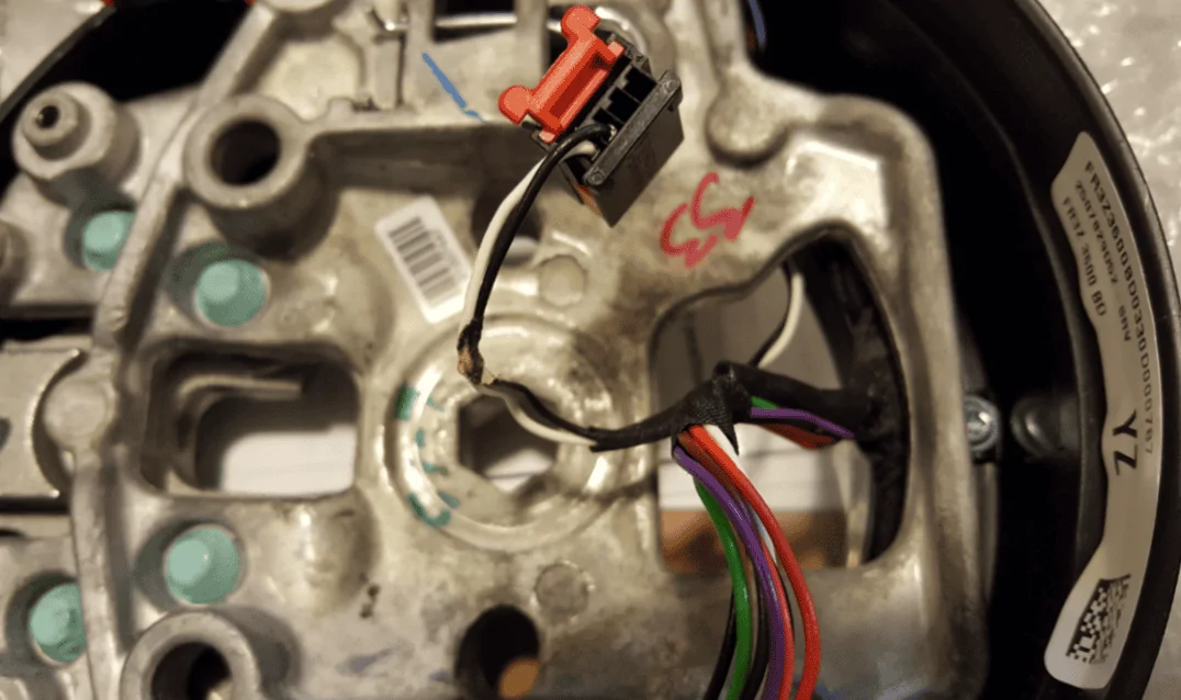SteeringWheel-07.webp