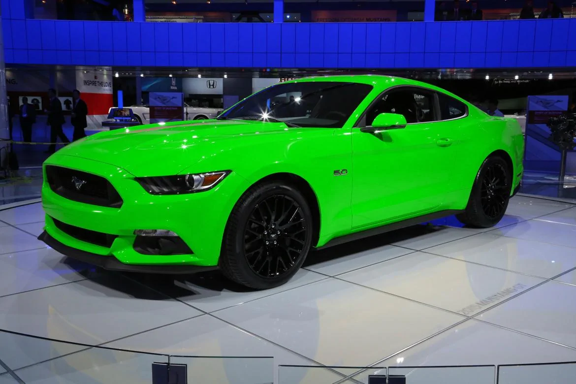 2015-ford-mustang-green.webp