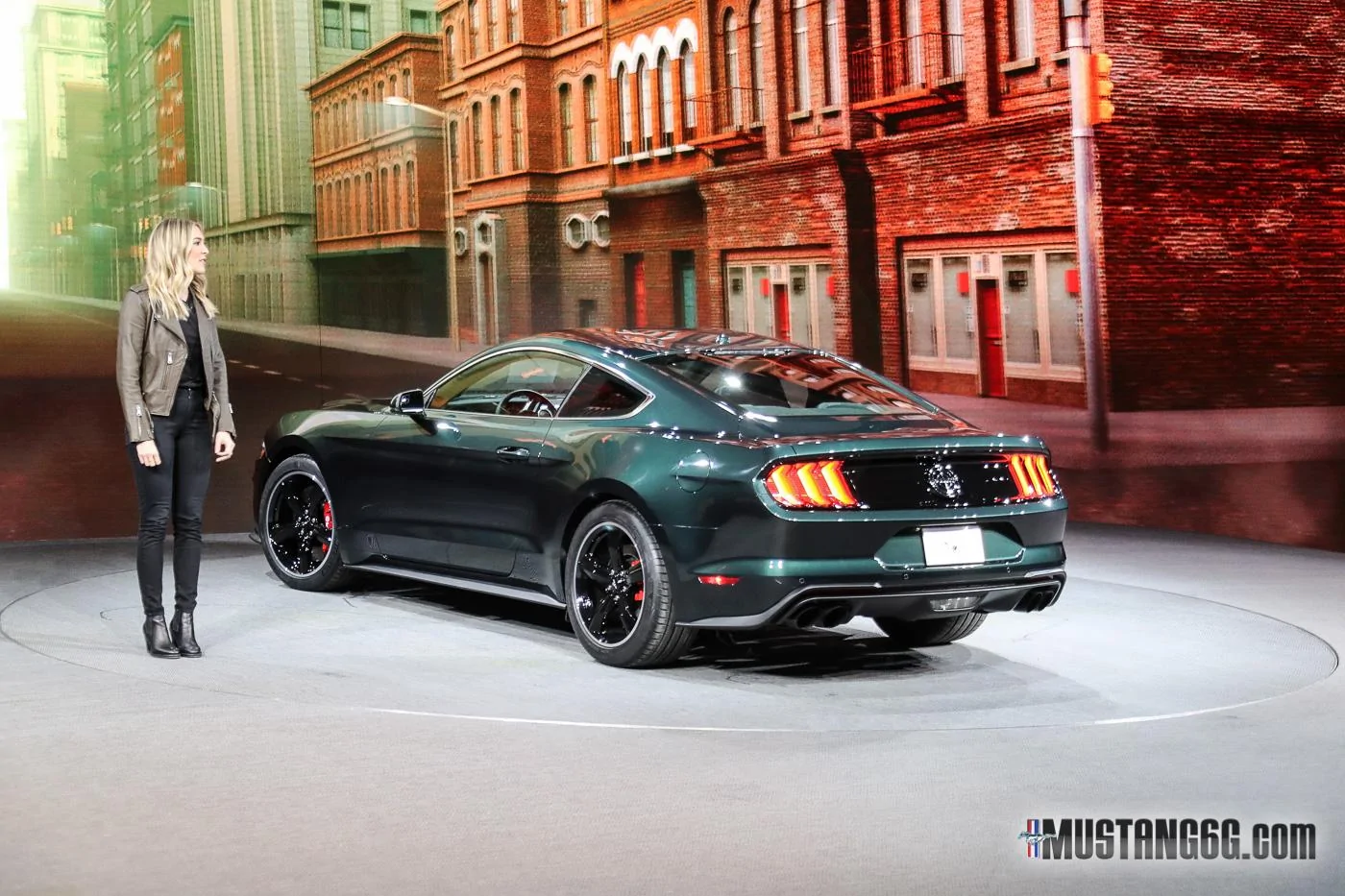 2019-Bullitt-Mustang-Ford-Reveal-Detroit-17.webp