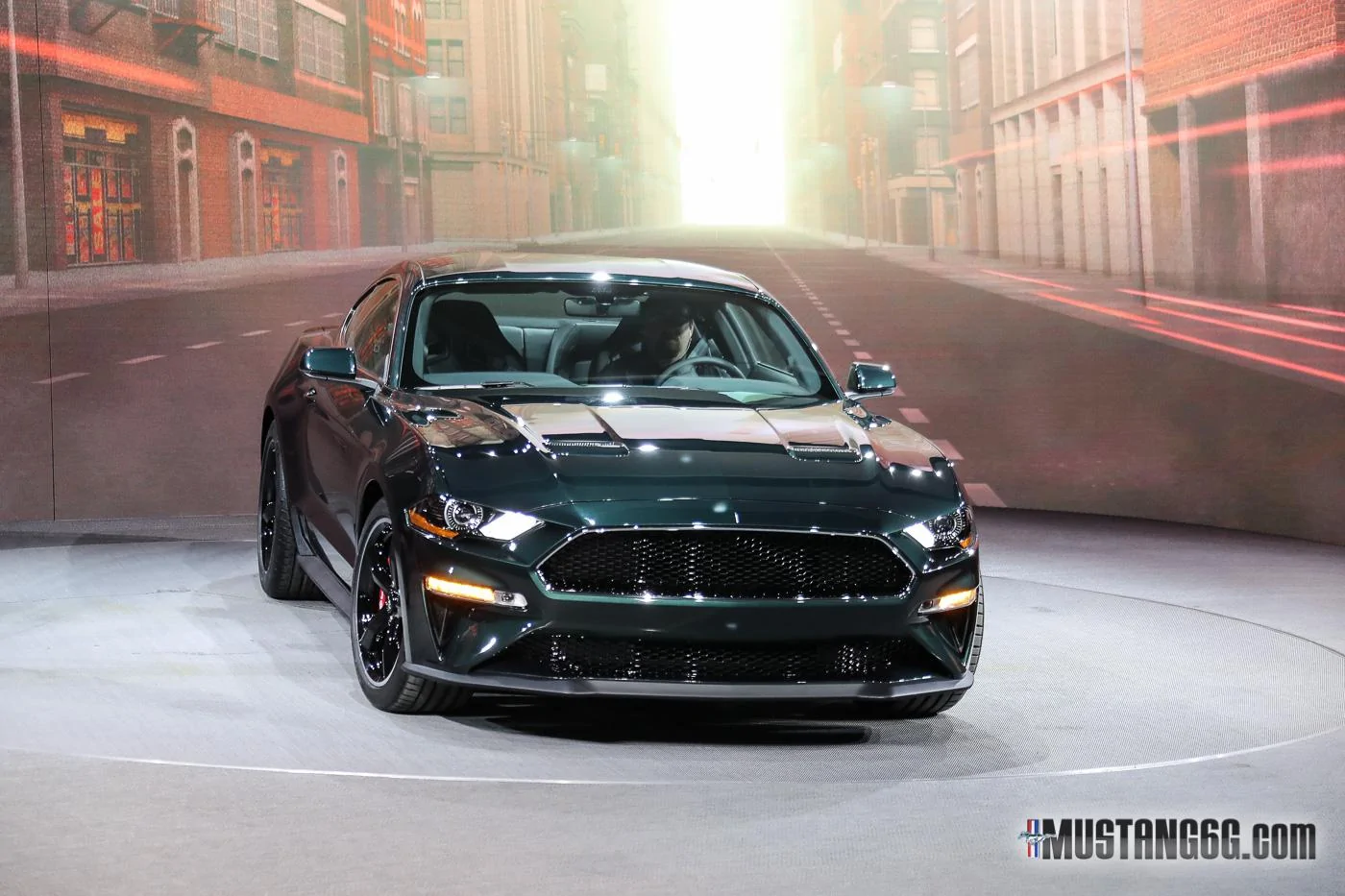 2019-Bullitt-Mustang-Ford-Reveal-Detroit-4.webp