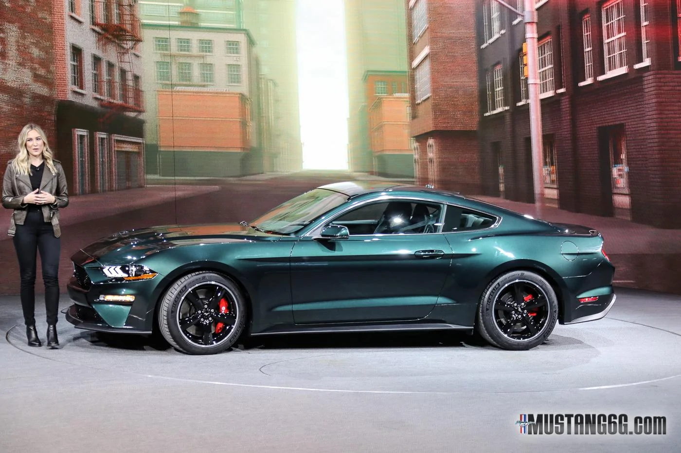 2019-Bullitt-Mustang-Ford-Reveal-Detroit-12.webp