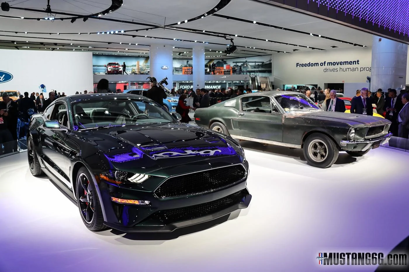 2019-Ford Bullitt-Mustang-11.webp