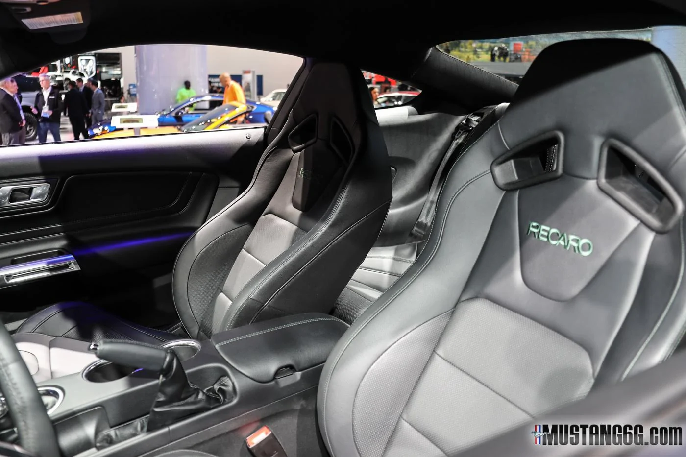 2019-Ford Bullitt-Mustang10.webp