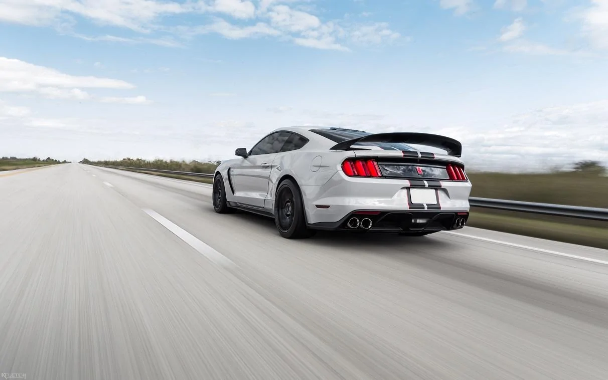 GT350R-Rear1 (edited).webp