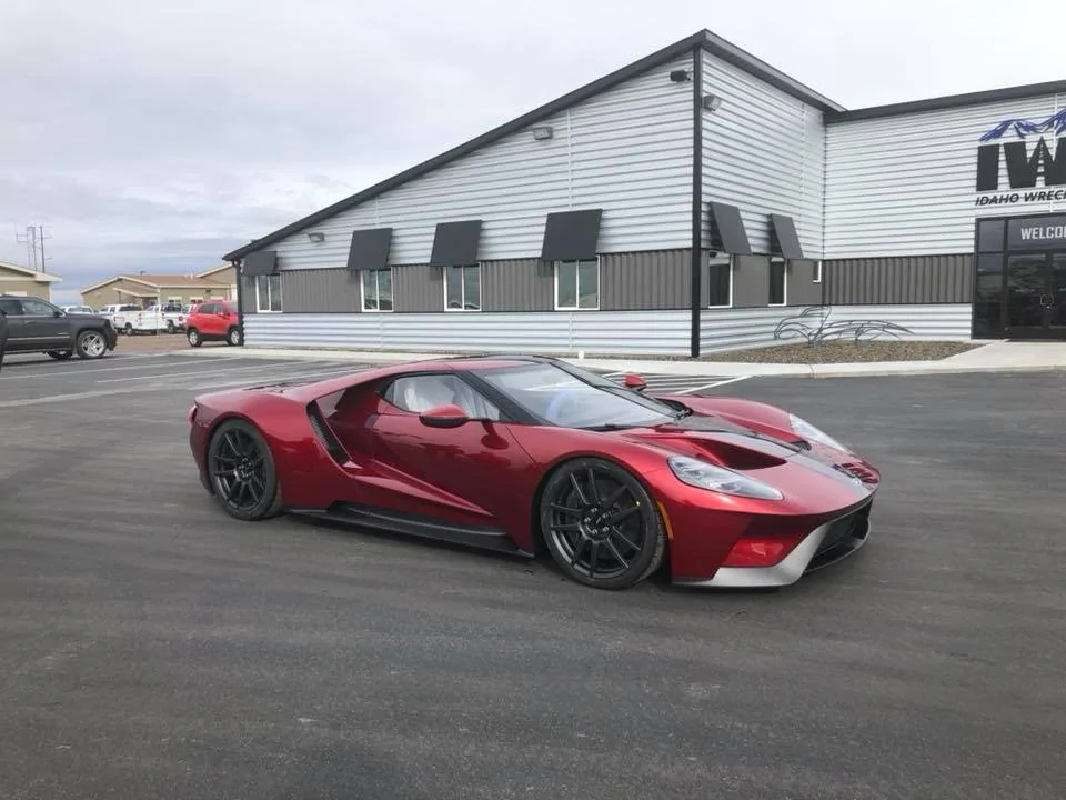 GT1.webp