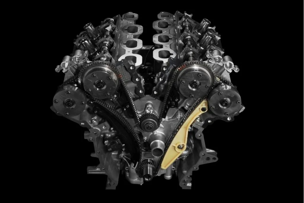 ford_100233891_l.webp