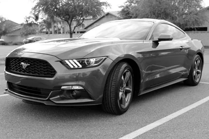 2015_Mustang_10.webp