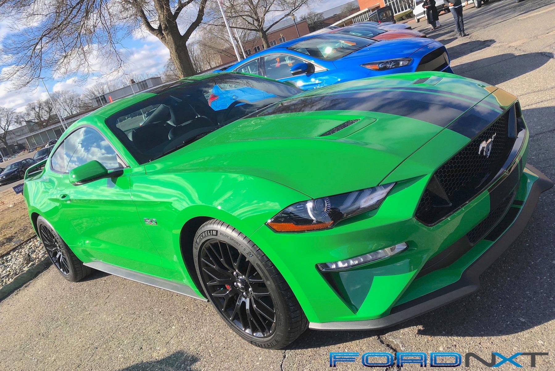 2019-mustang-has-the-need-the-need-for-green-2018-03-17F.jpg