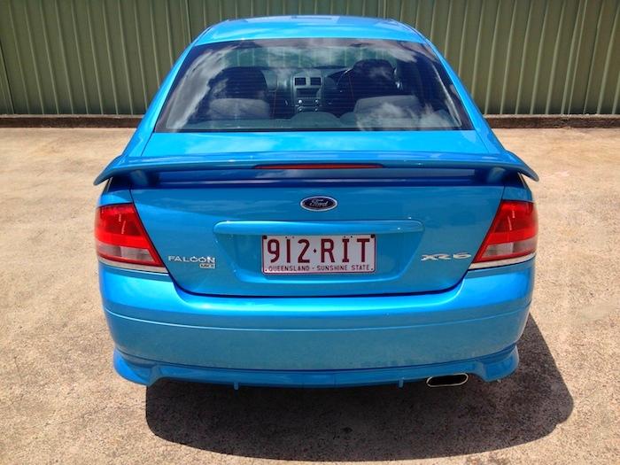 2005-ford-falcon-XR6-BA-blue-1343-back.jpg