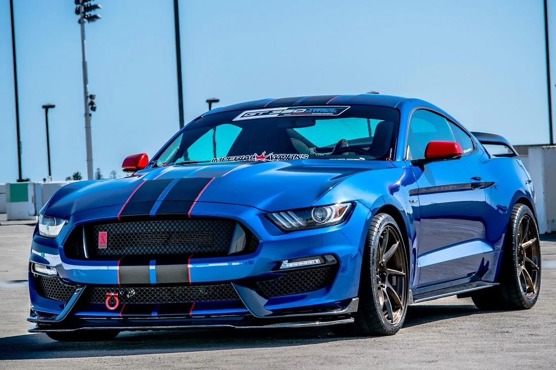 Full Carbon GT350R (7 of 7).webp