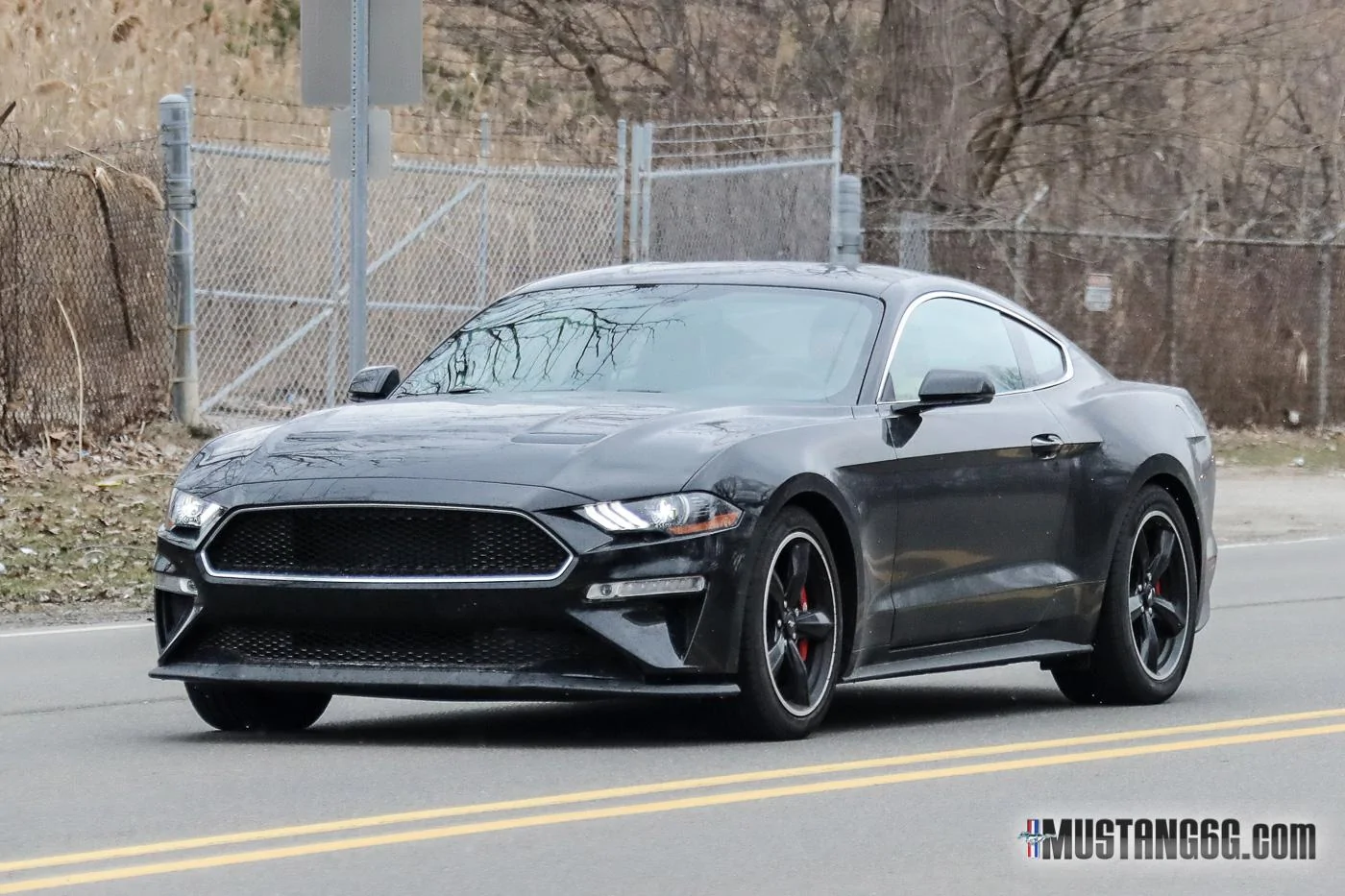 Bullitt_Black_010.webp
